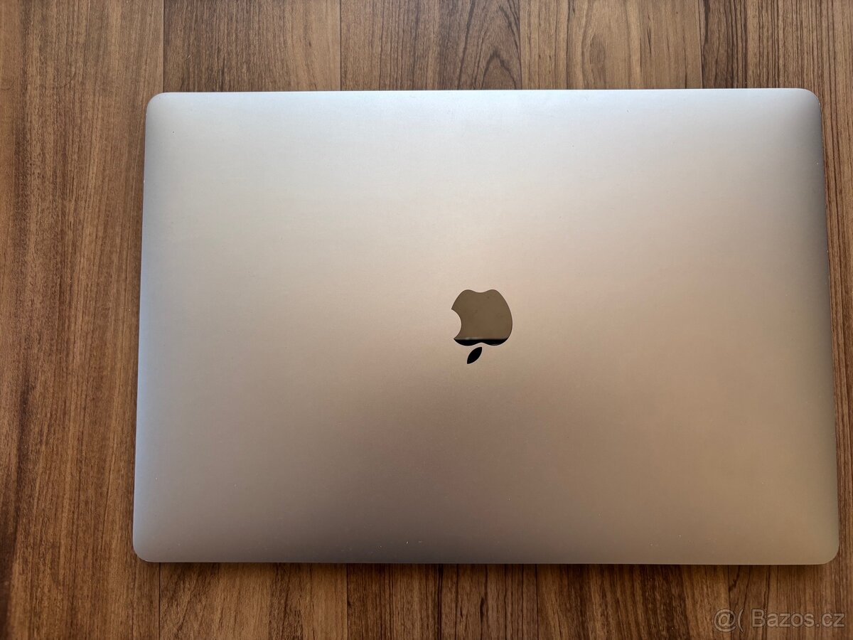 Macbook Pro 16” CTO 32Gb + 512Gb - 4