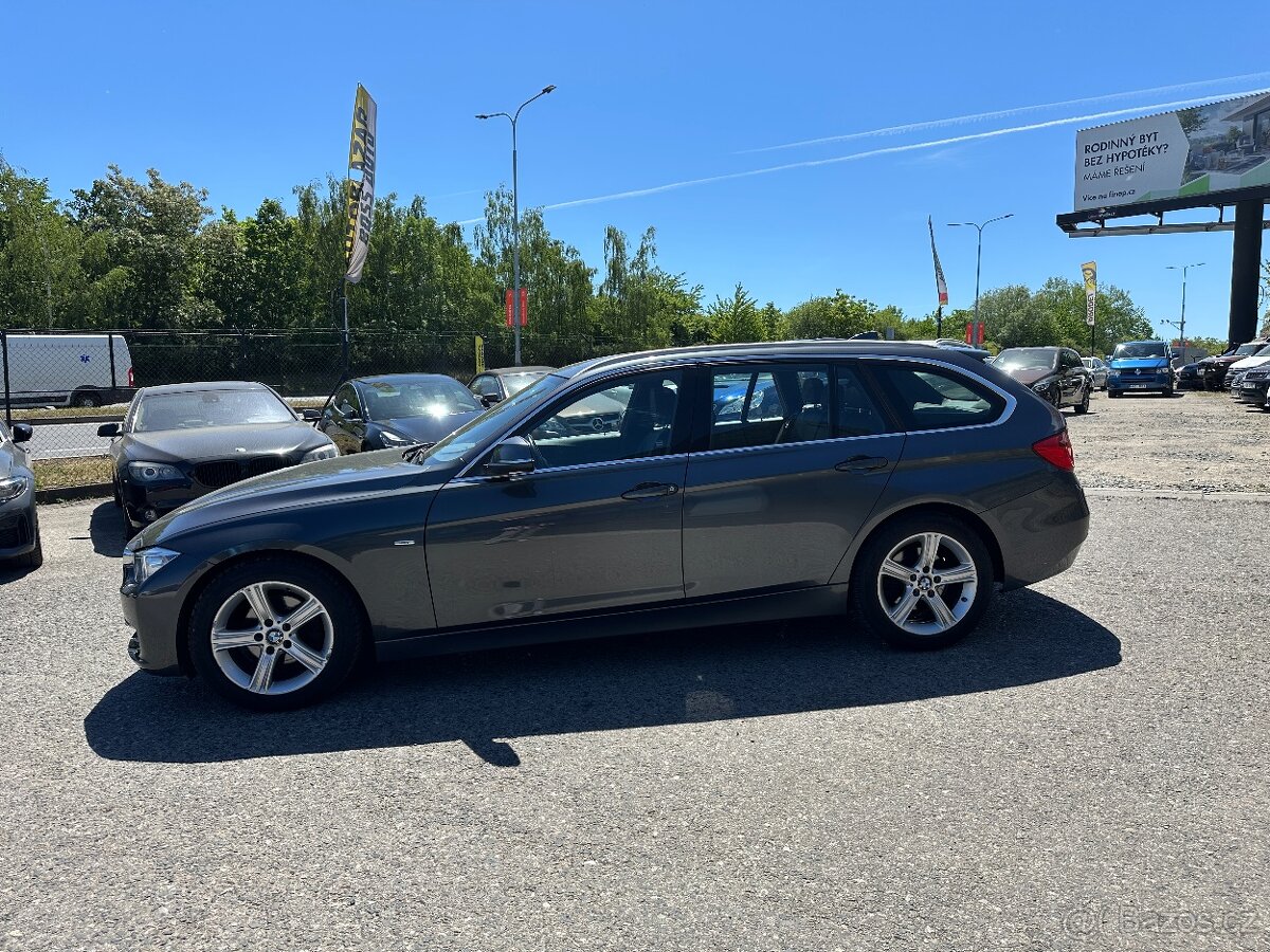 BMW 318D 2013 - 4