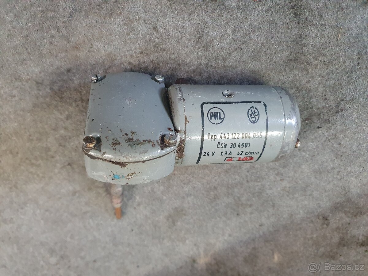 Stěrač 24 v - 4