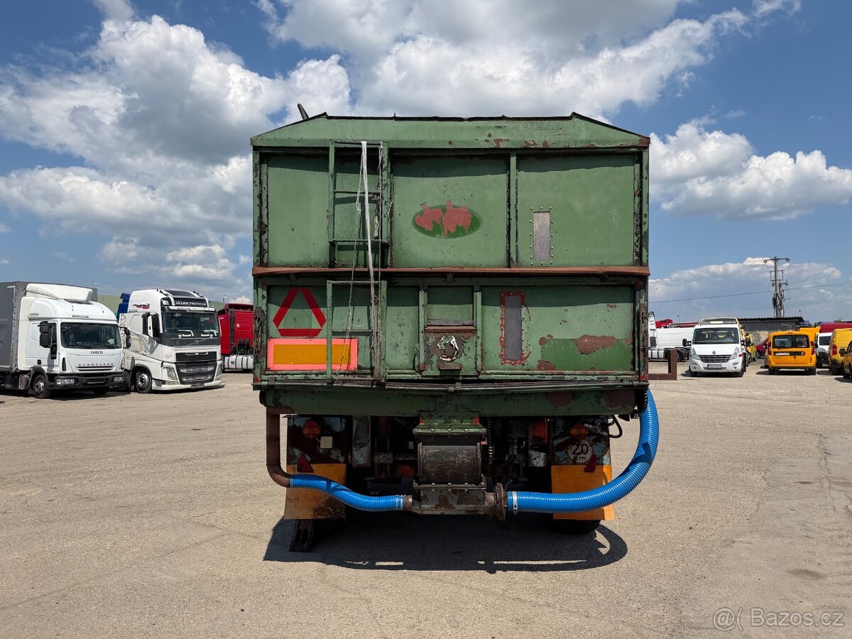 KUKA na prepravu sypkých materiálov VIN 862 - 4