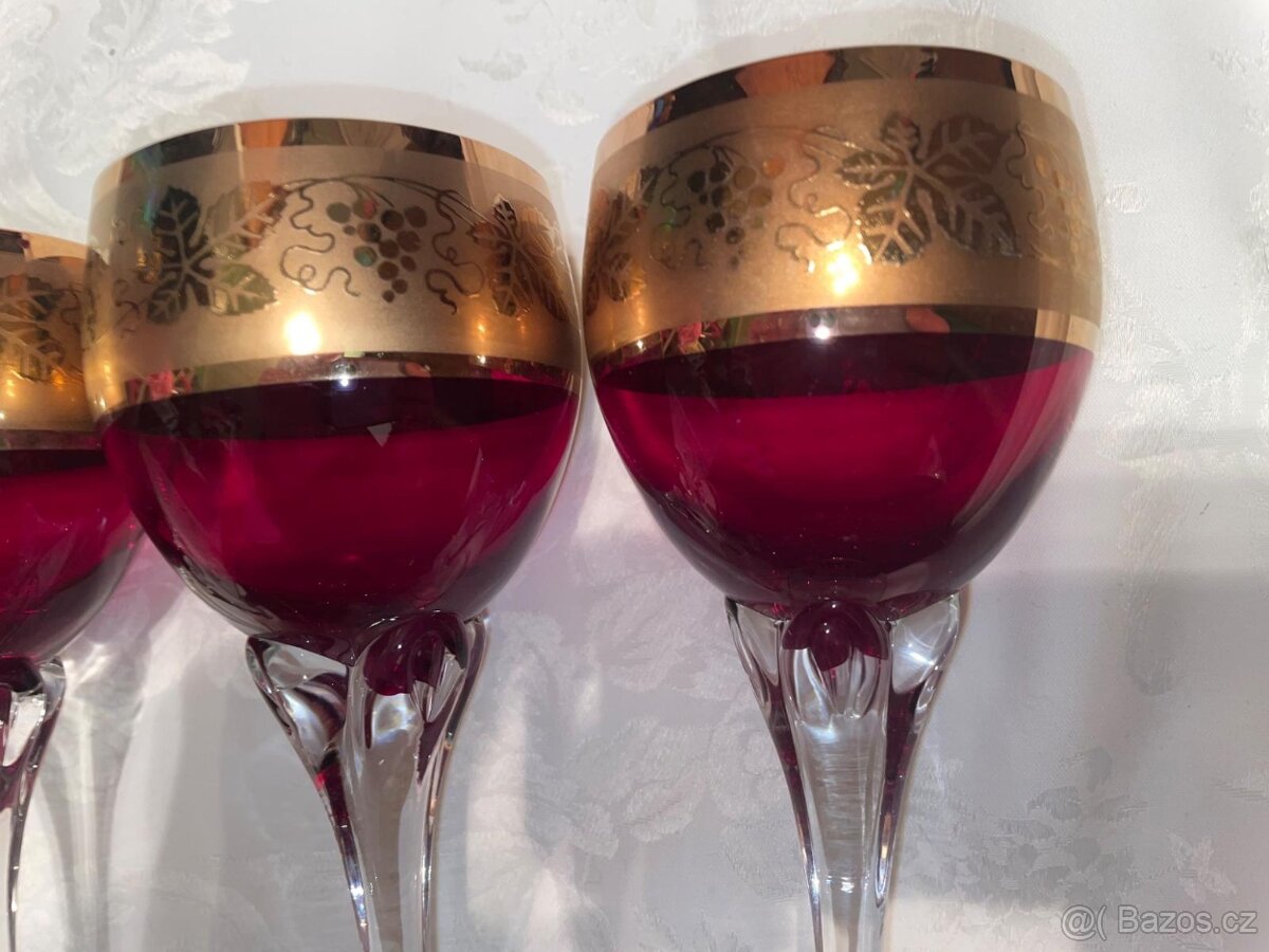 Rubínové sklenky na víno BOHEMIA CRYSTAL - 4