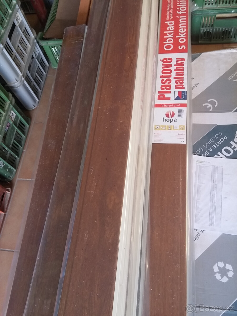 Plastové fasádní palubky HOPA ECO+ zlatý dub, s okenní fólií - 4