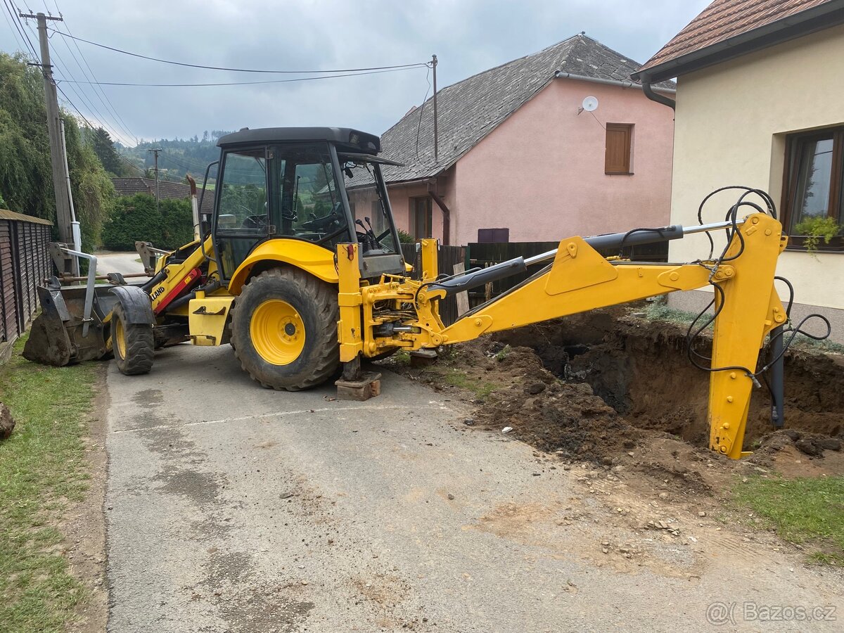 Traktorbagr New Holland LB 110 B - 4