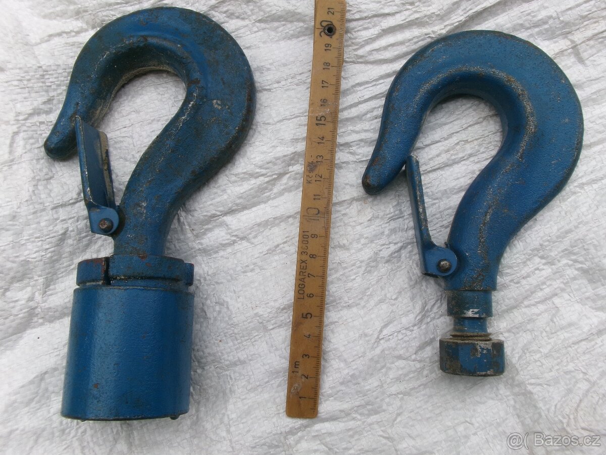 prodám hoblovku, staré nářadí-háky a další. Hoblovka bez mot - 4