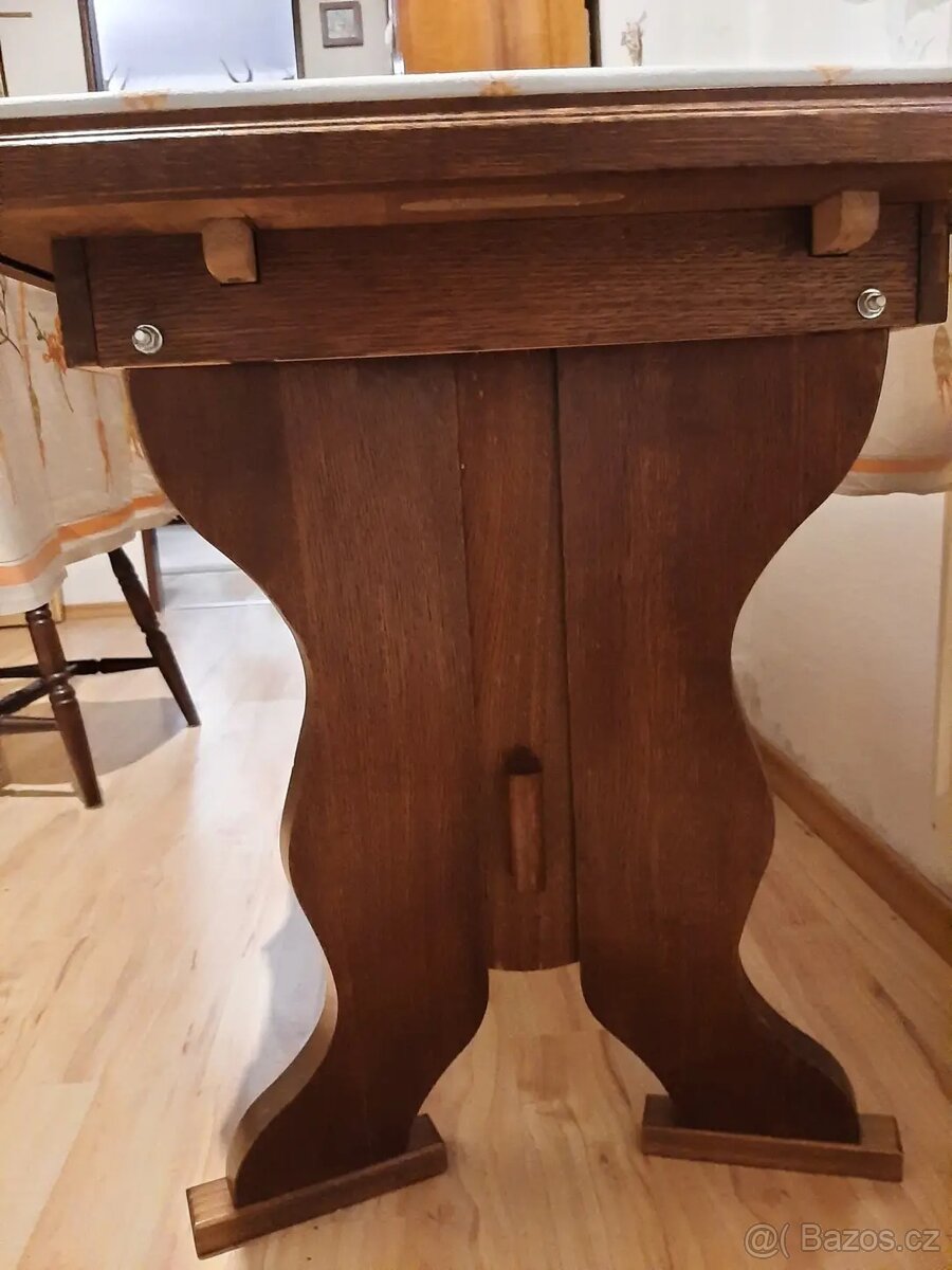 Jídelní set z masivu - 4