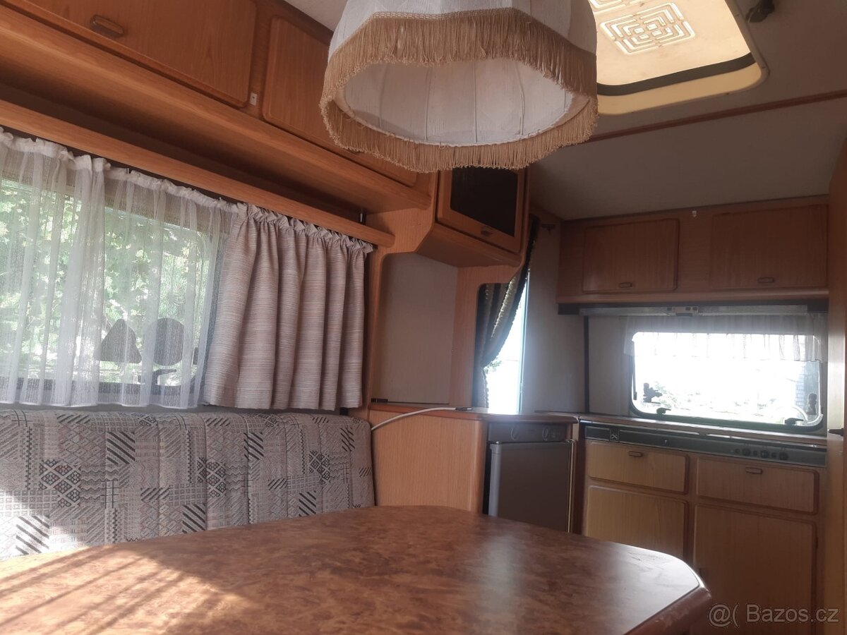 Prodám karavan ERIBA NOVA - 4