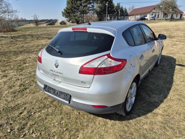 Prodám Renault Mégane 1.4 96KW - klimatizace - 4