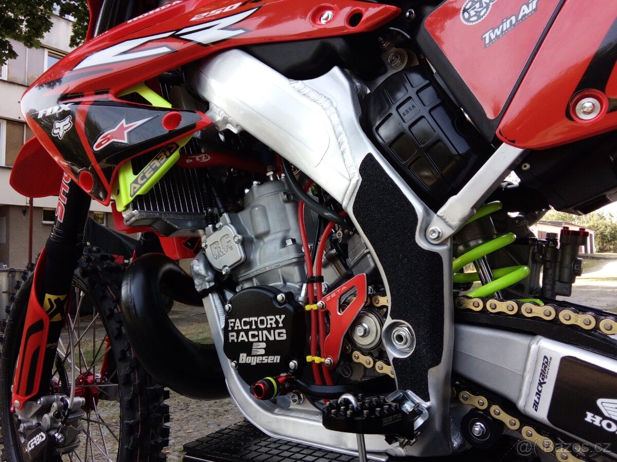 Honda CR 250 - 4
