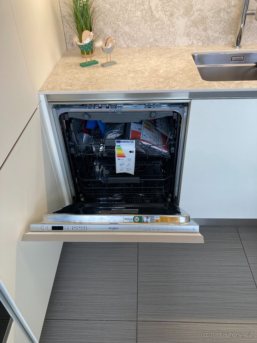 Sykora výprodejová kuchynská linka ze studia - 4