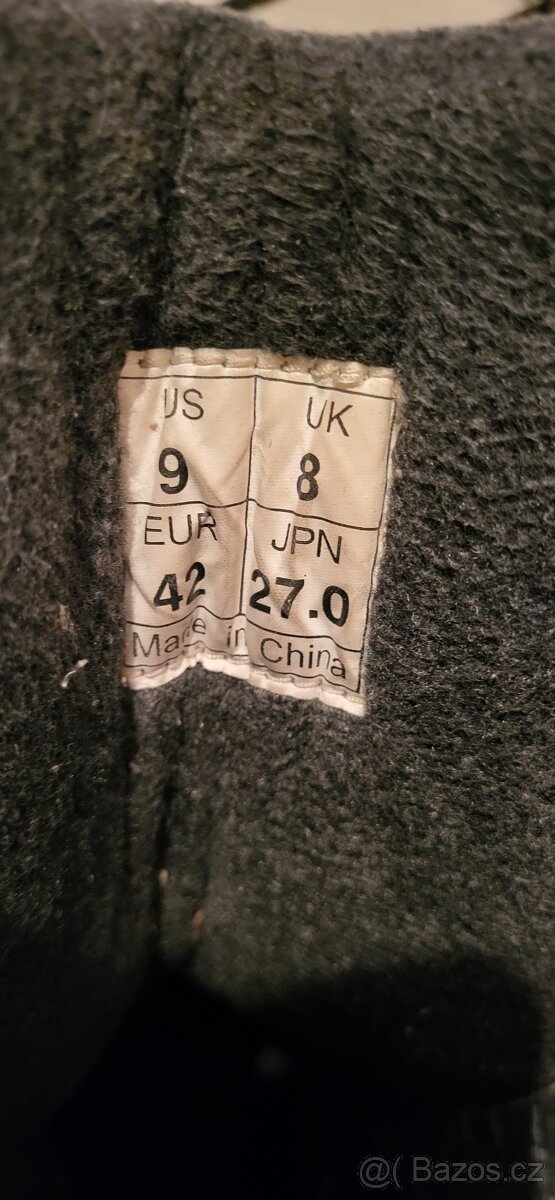 Prodám snb boty vel.42 - 4