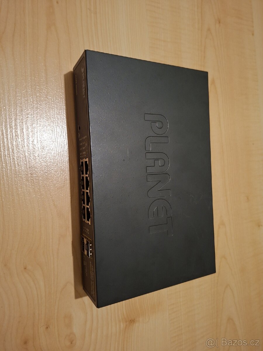Gigabit Managed Switch Planet GSD-1020S 8+2 portový - 4
