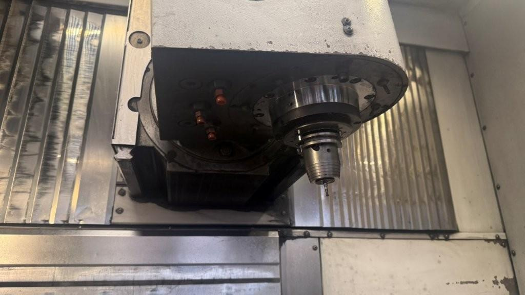 Obráběcí centra - pětiosá U 740 - 4