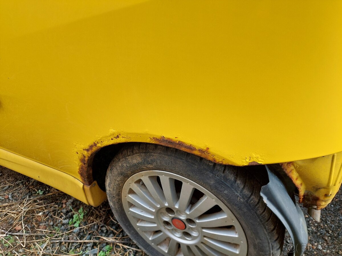 Fiat Punto 1.8 HGT - 4