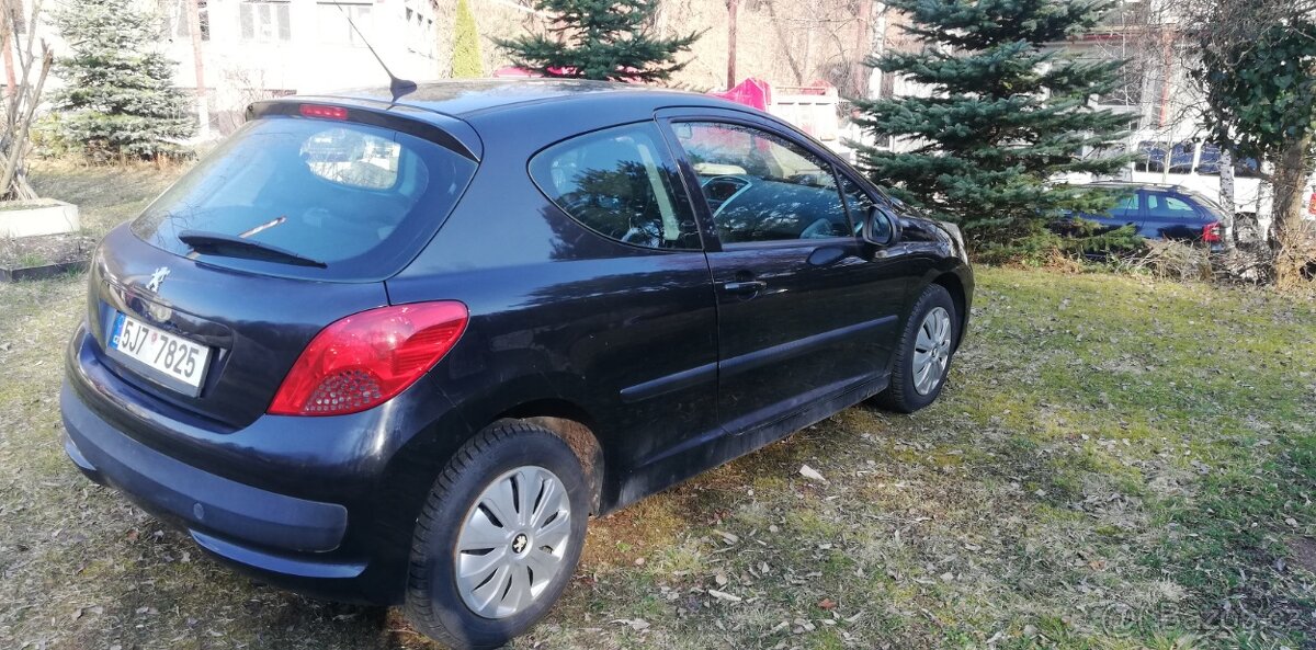 Peugeot 207 1.4 16V - 4