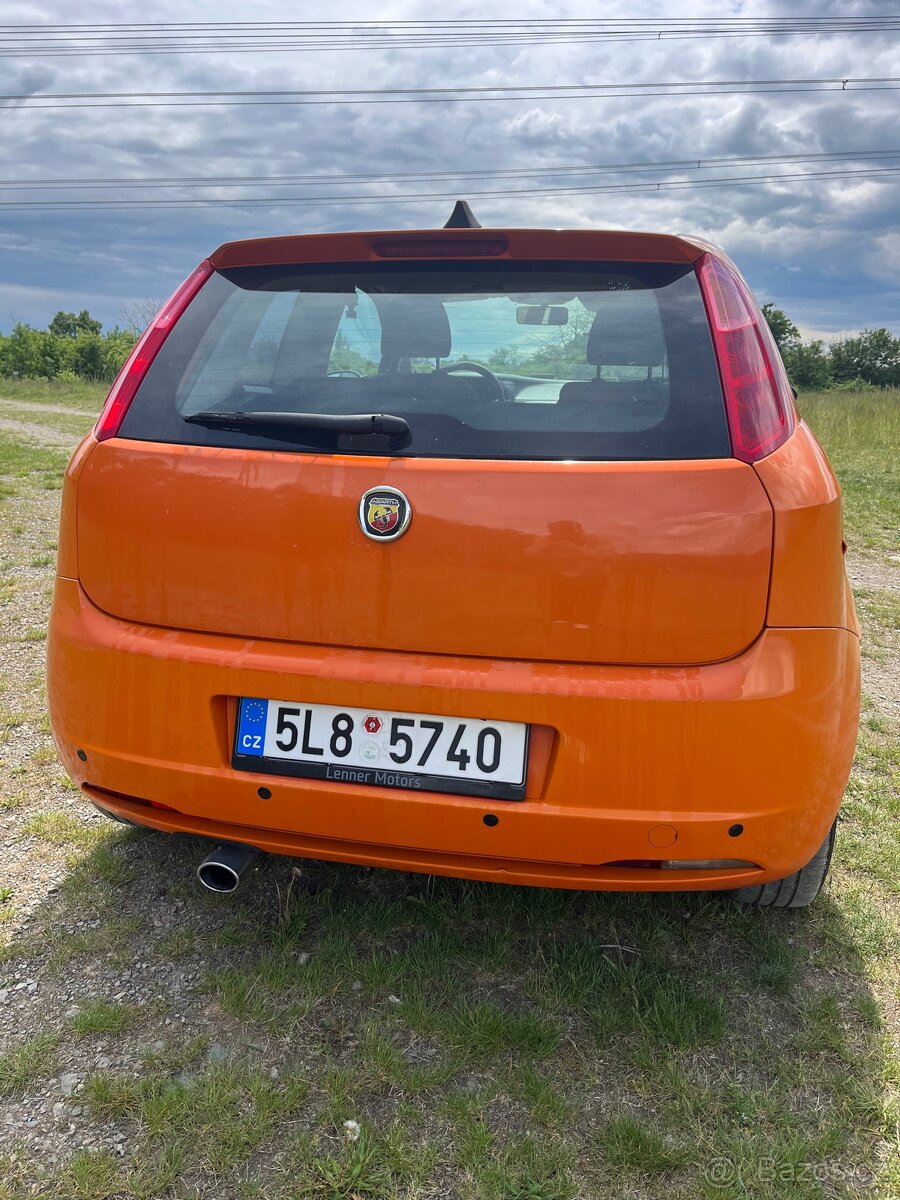 Fiat Punto 1.4 NOVÁ STK - 4