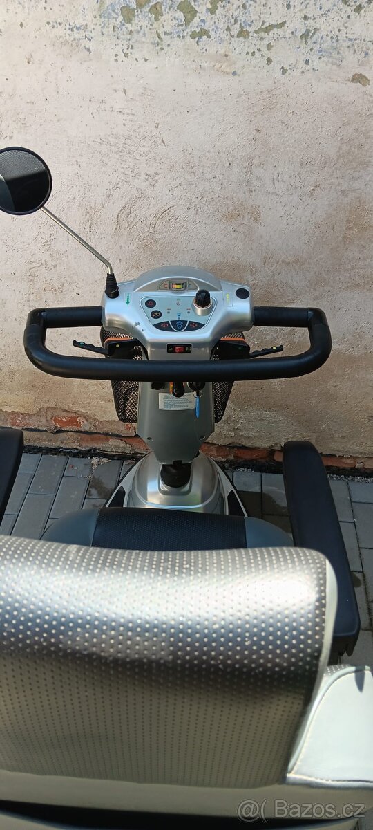 Elektrická tříkolka pro seniory - 4