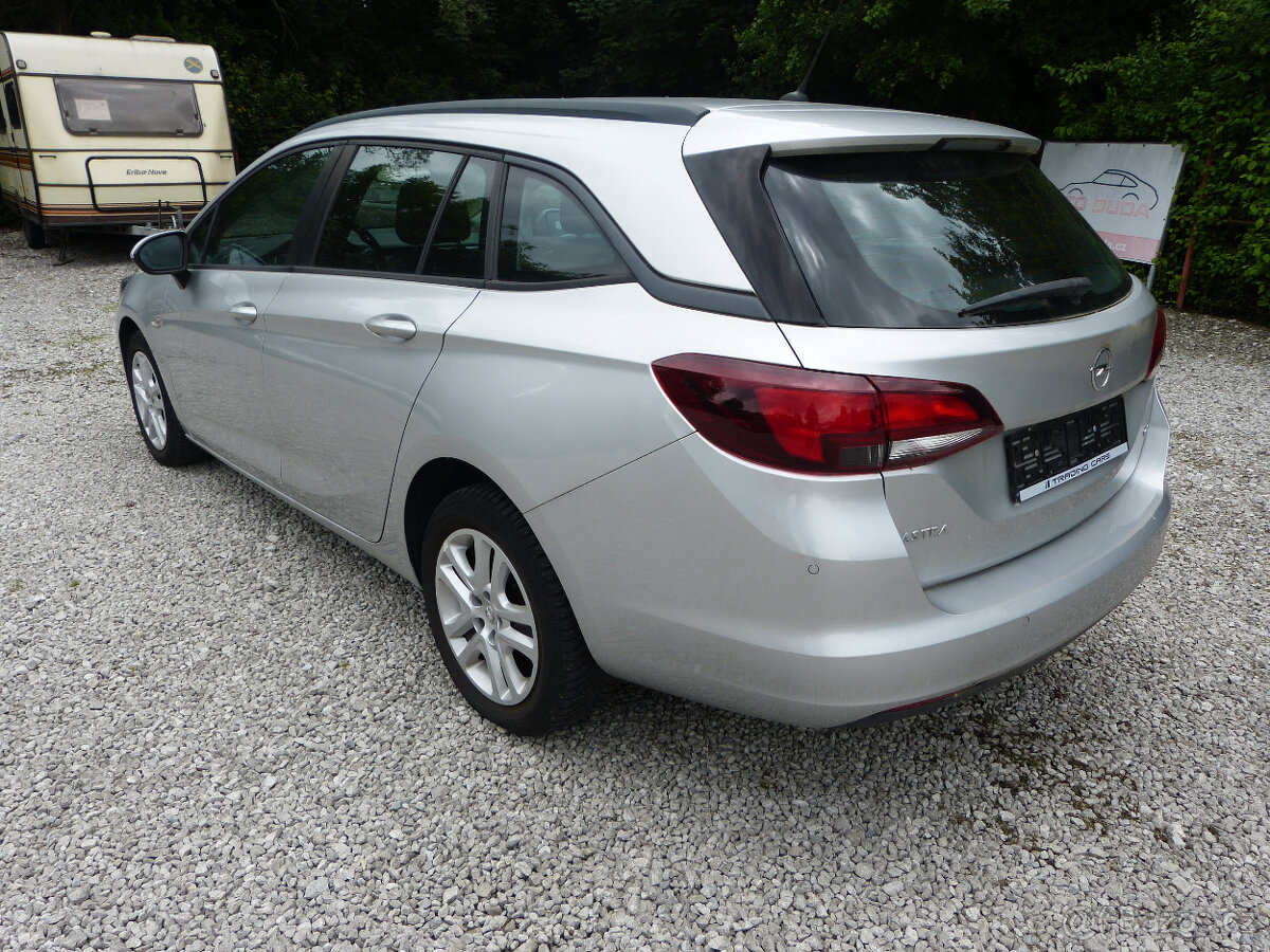 Opel Astra 1.6 CDTI - 4