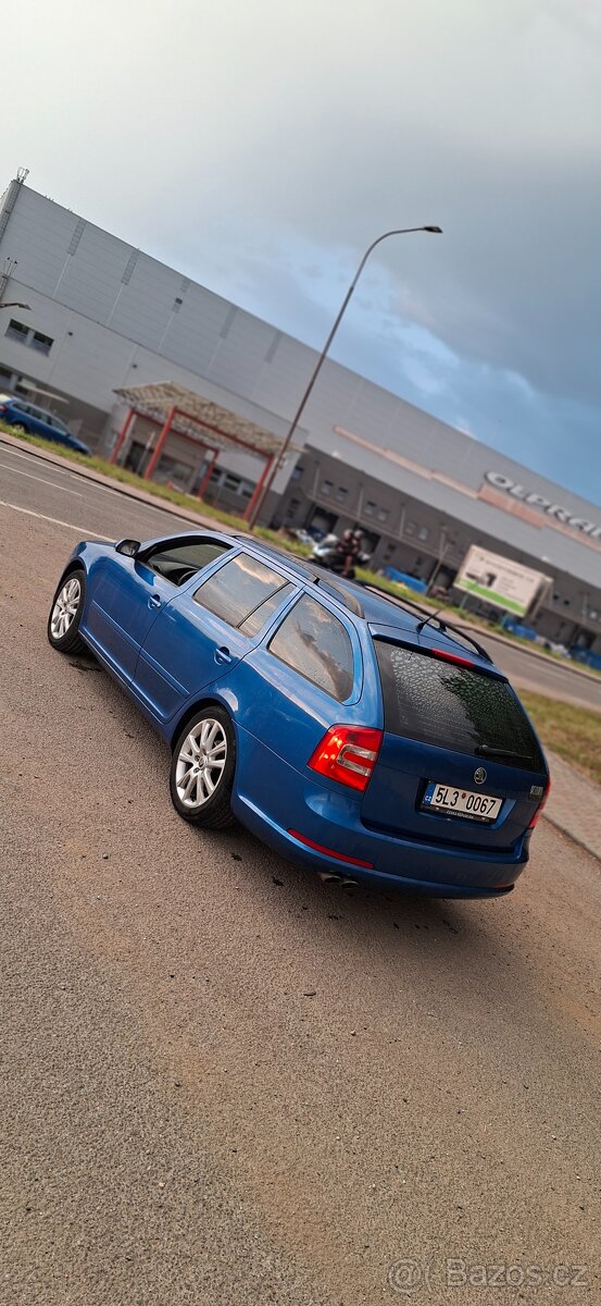 Škoda octavia 2 combi 2.0 tdi rs - 4