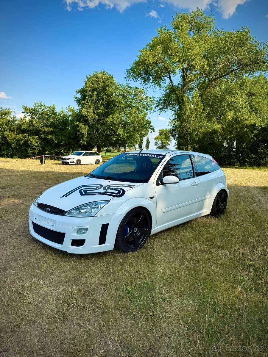 Ford Focus RS MK1 - 4