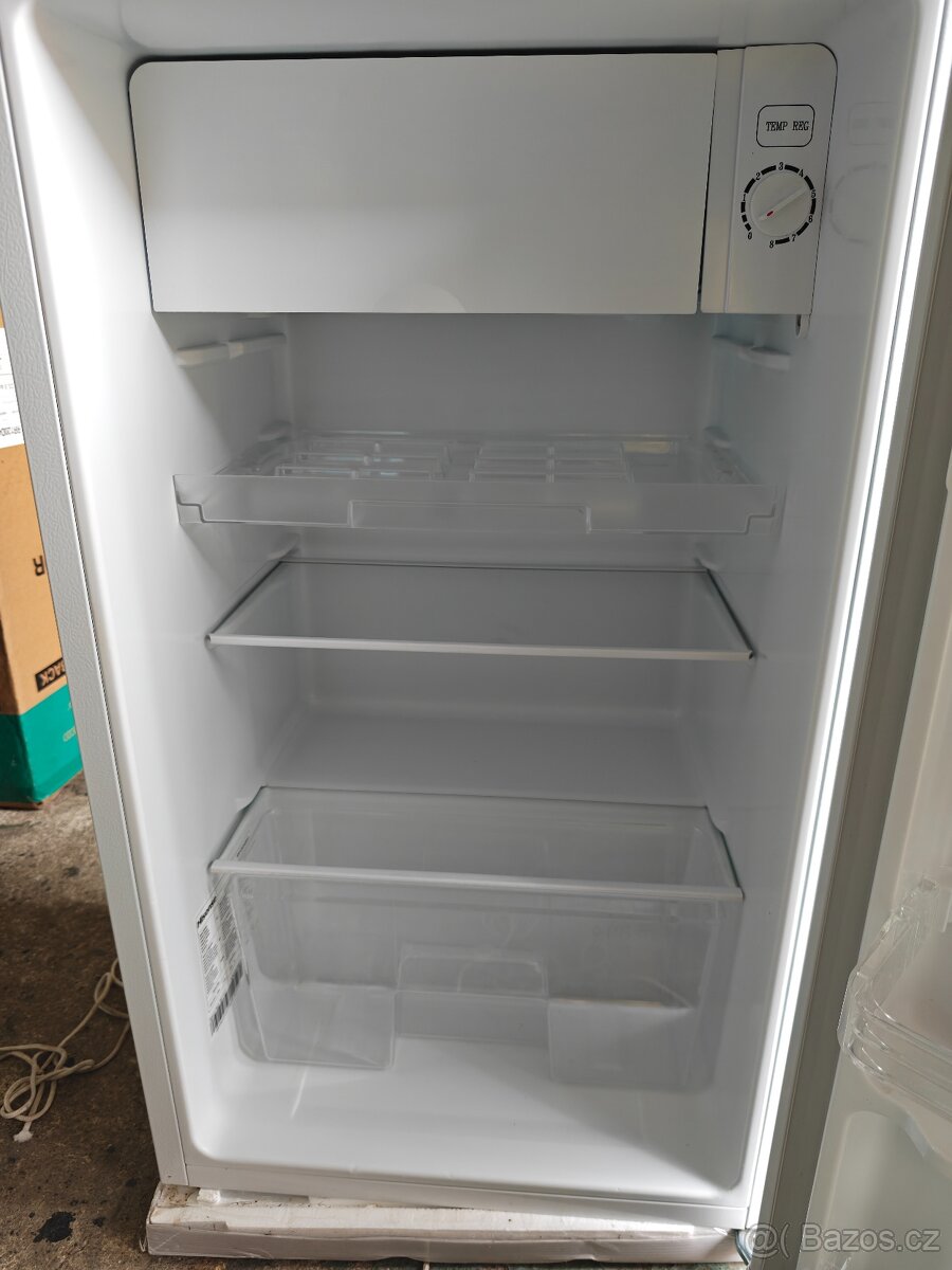 Lednička HISENSE RL120D4AW1 - 4