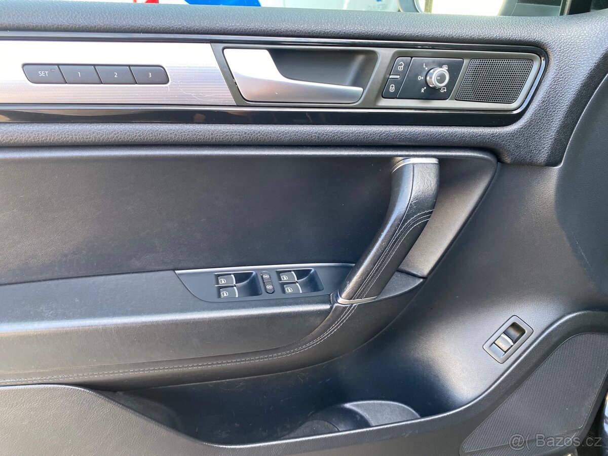 Auto - 4