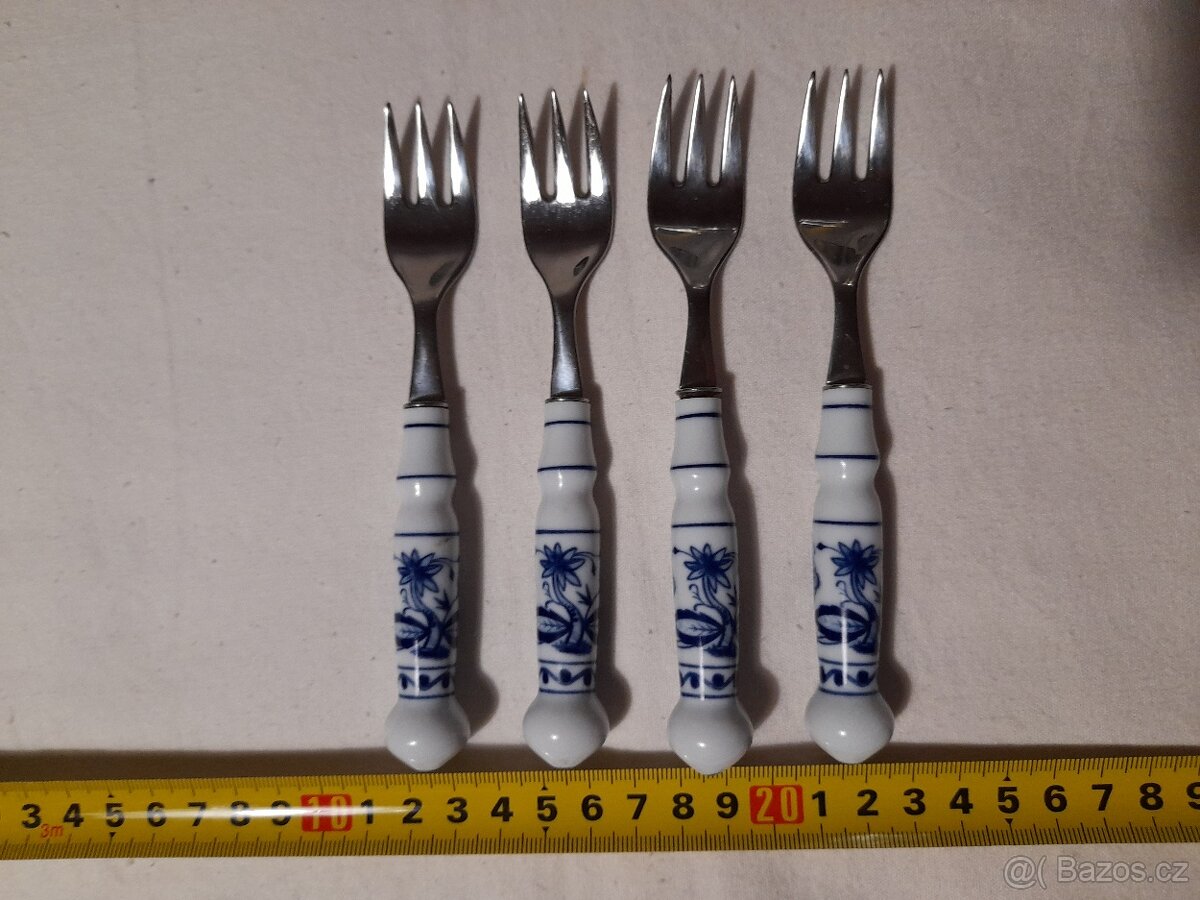 prodám DDR cibulák příbor soupravu / i jednotlivě - 4