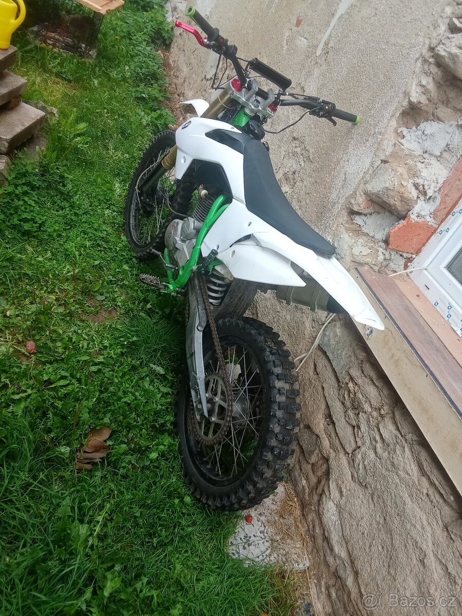 Motorka pidbiku