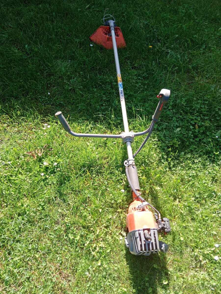 Křovinořez Oleo -Mac - 4