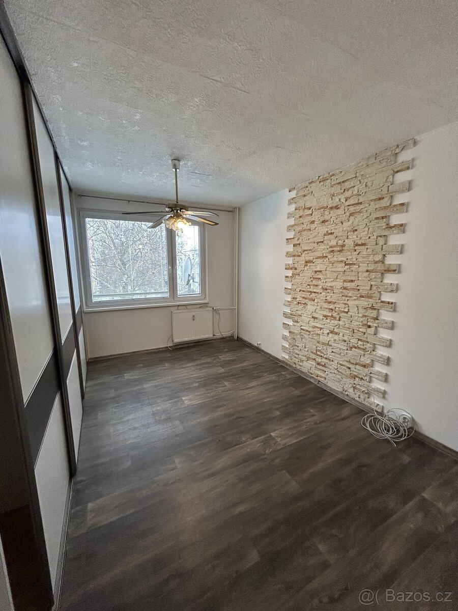 Pronájem panelového bytu 2+1, Svitavy - 4