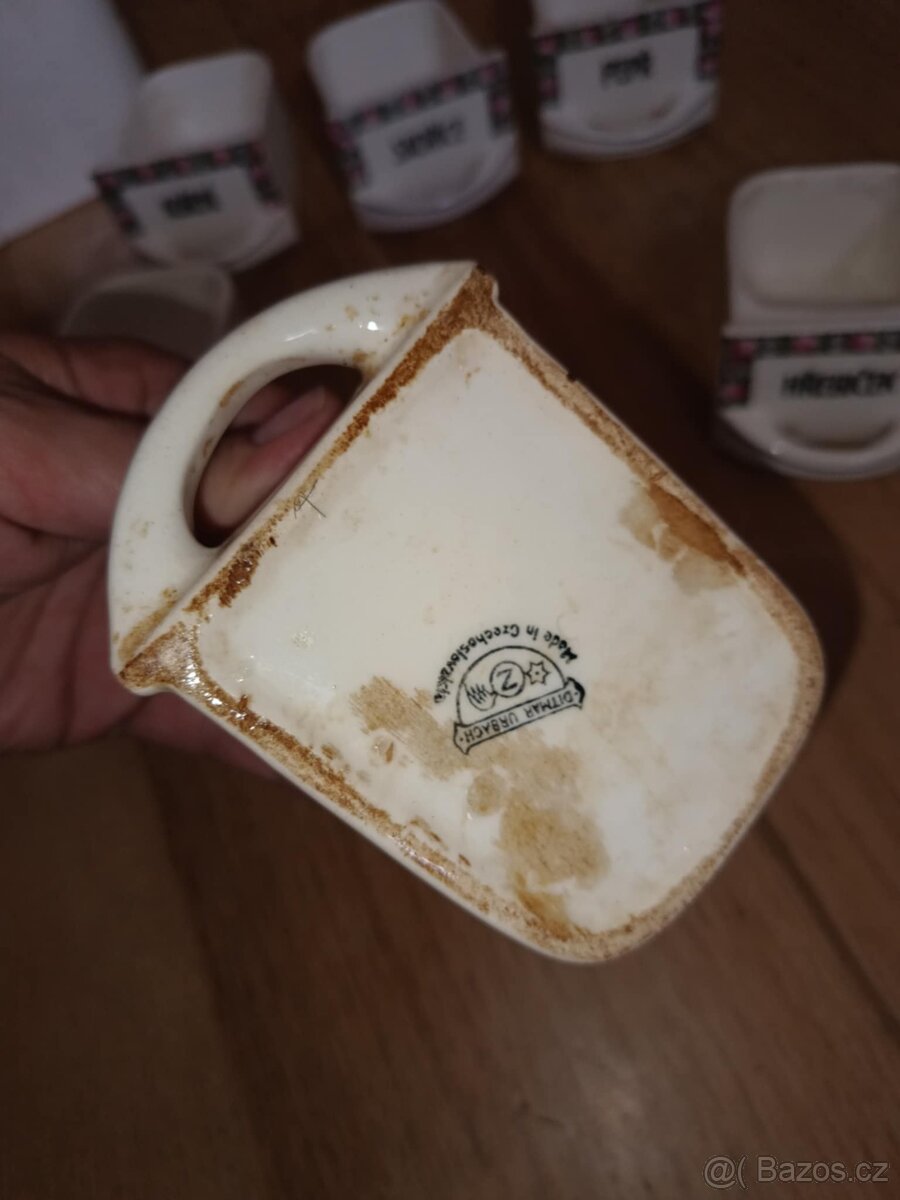 Krásné staré kořenky růžičky D. Urbach - 4