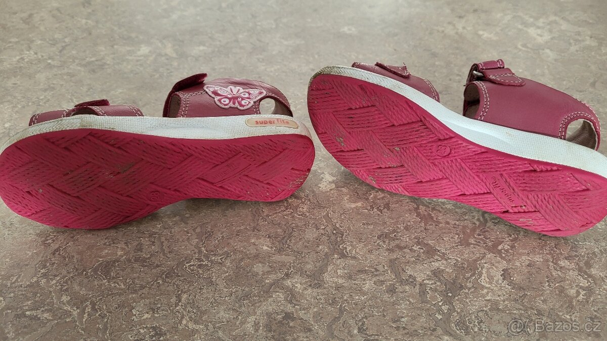 Pěkné dívčí sandálky SUPERFIT "28" - 4