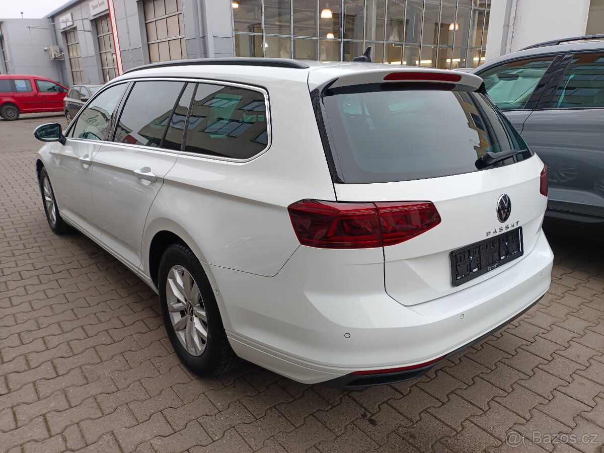 VW Passat B8 Variant 2.0TDI 110kW DSG - záruka Autodraft - 4