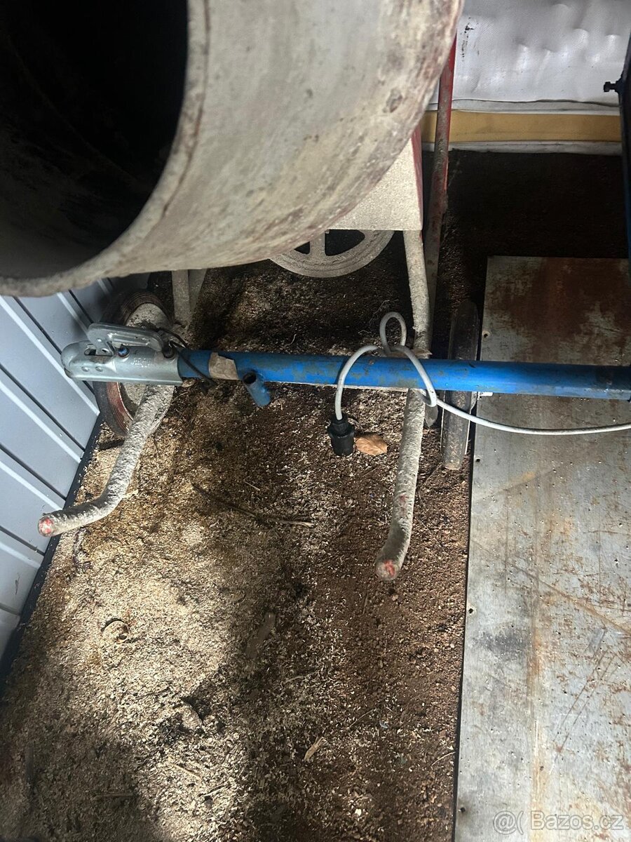 Přívěsný vozík - 4