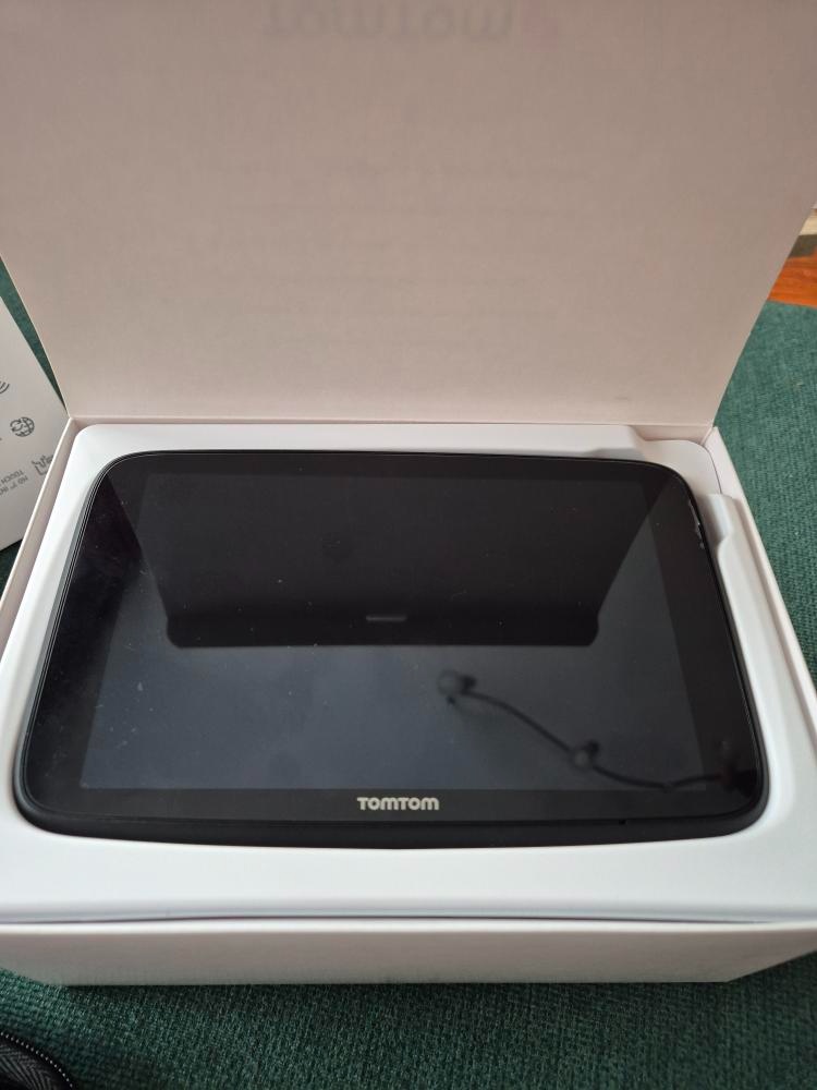 TomTom GO Discover 7" - 4