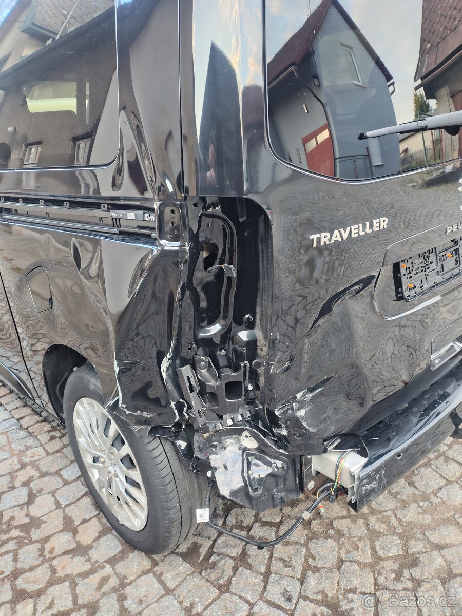 Peugeot Traveller - 4