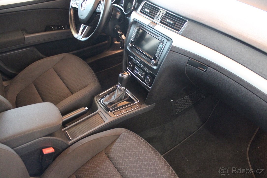 Škoda Superb II 2.0 TDI DSG Elegance - 4