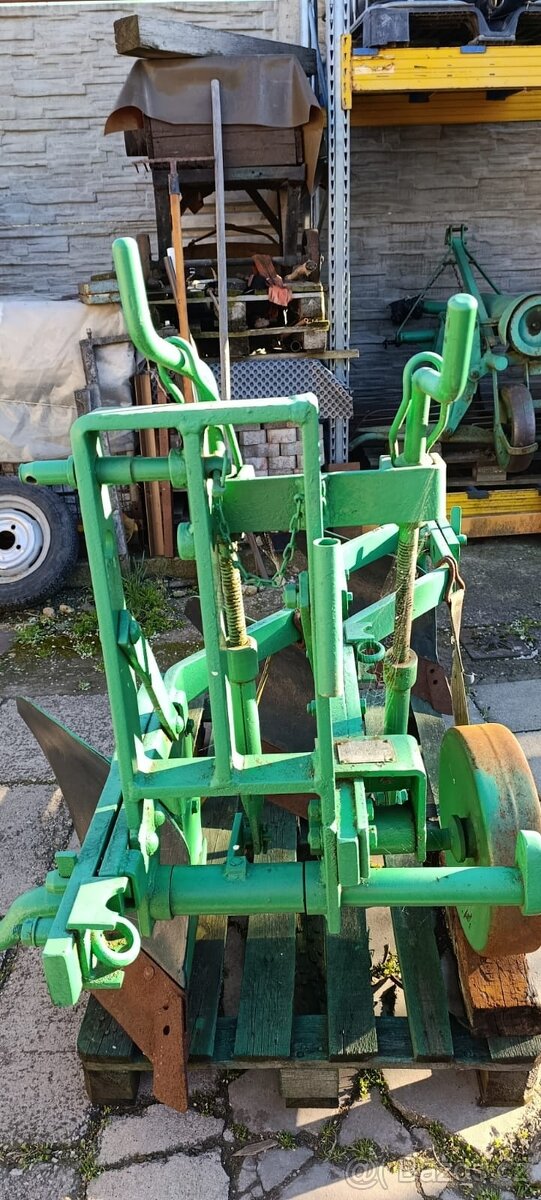 Pluh za traktor - 4