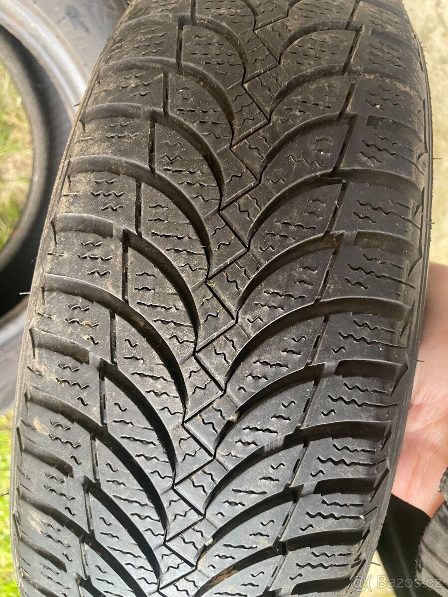 Pneumatiky Nexen 165/70 R13 - 4