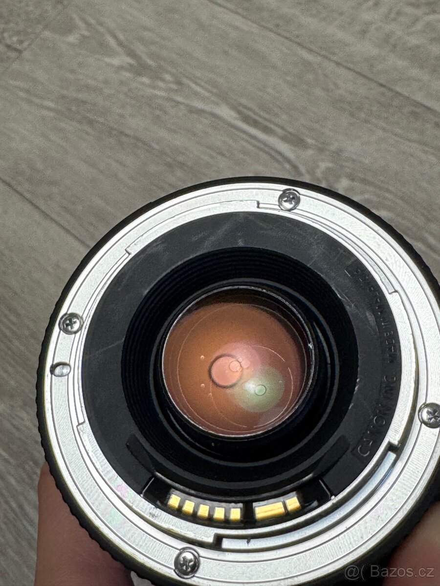 Canon EF 75-300 mm f/4-5,6 - 4
