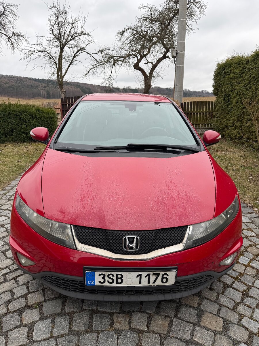 Honda Civic 8g 1.8ivtec - 4