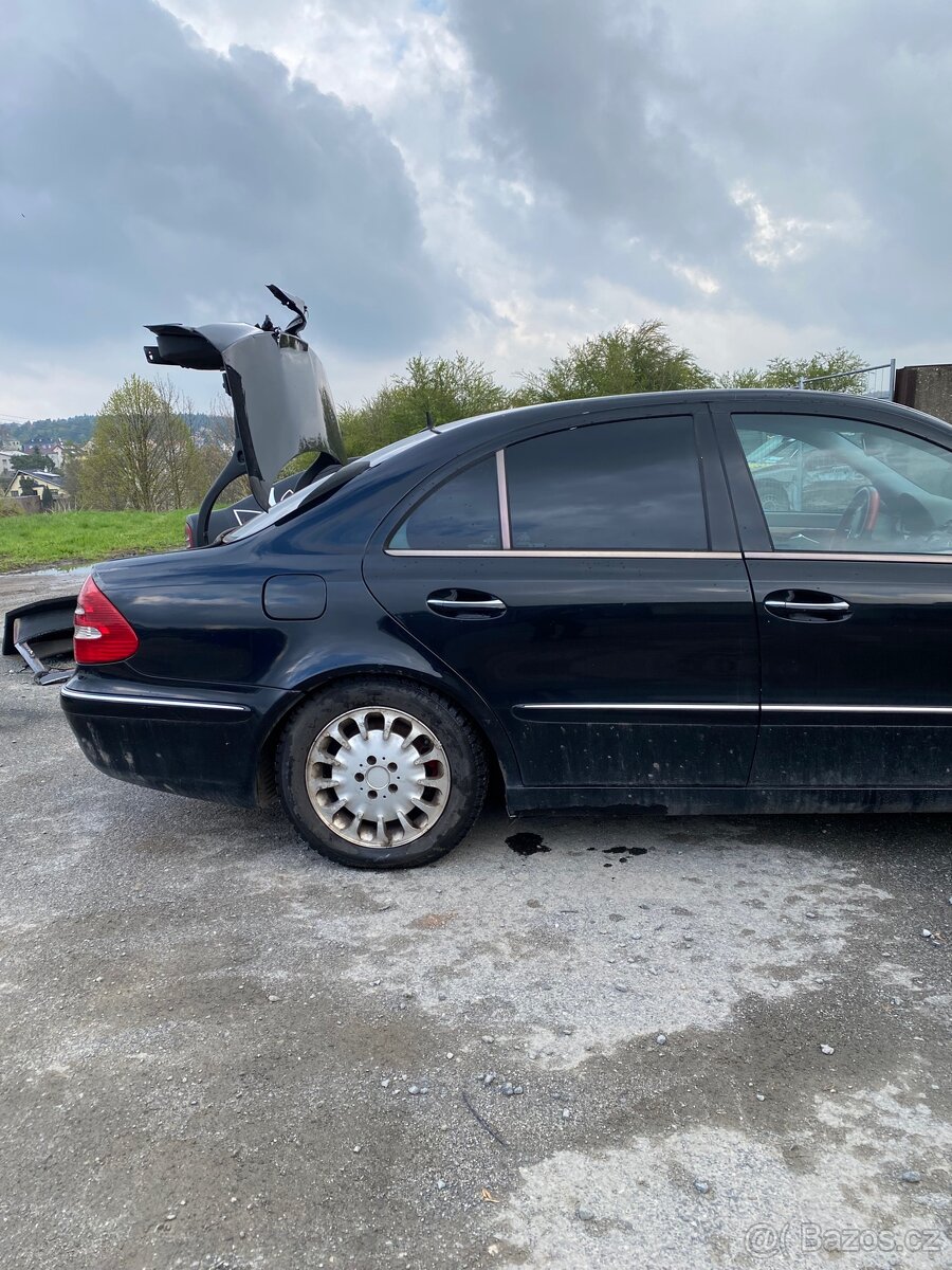 Mercedes w211 2.6 v6 - 4