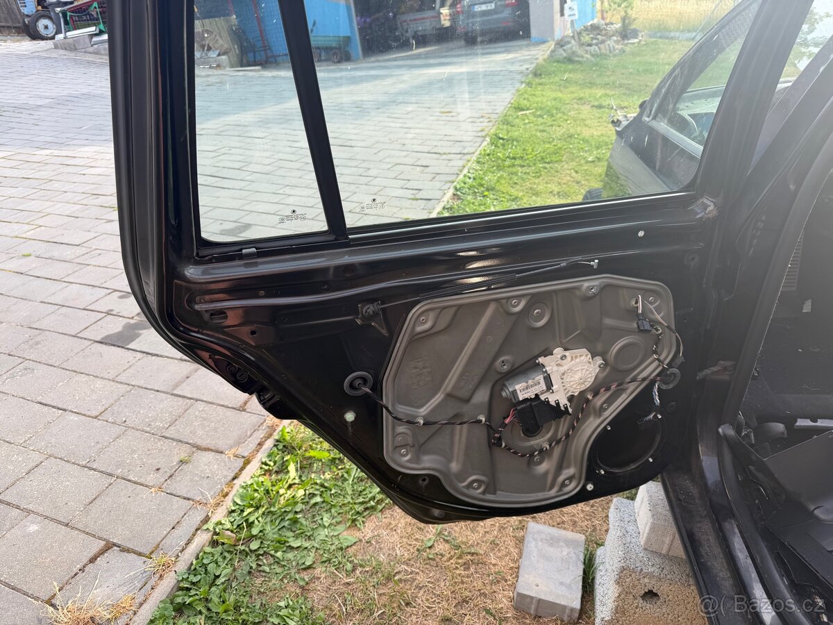 Dveře Škoda Octavia 2 rs combi - 4
