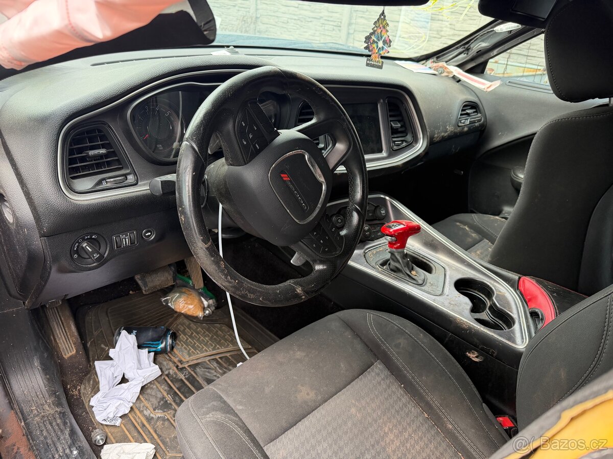 Dodge Challenger 5.7 2017 R.V Bourany - 4