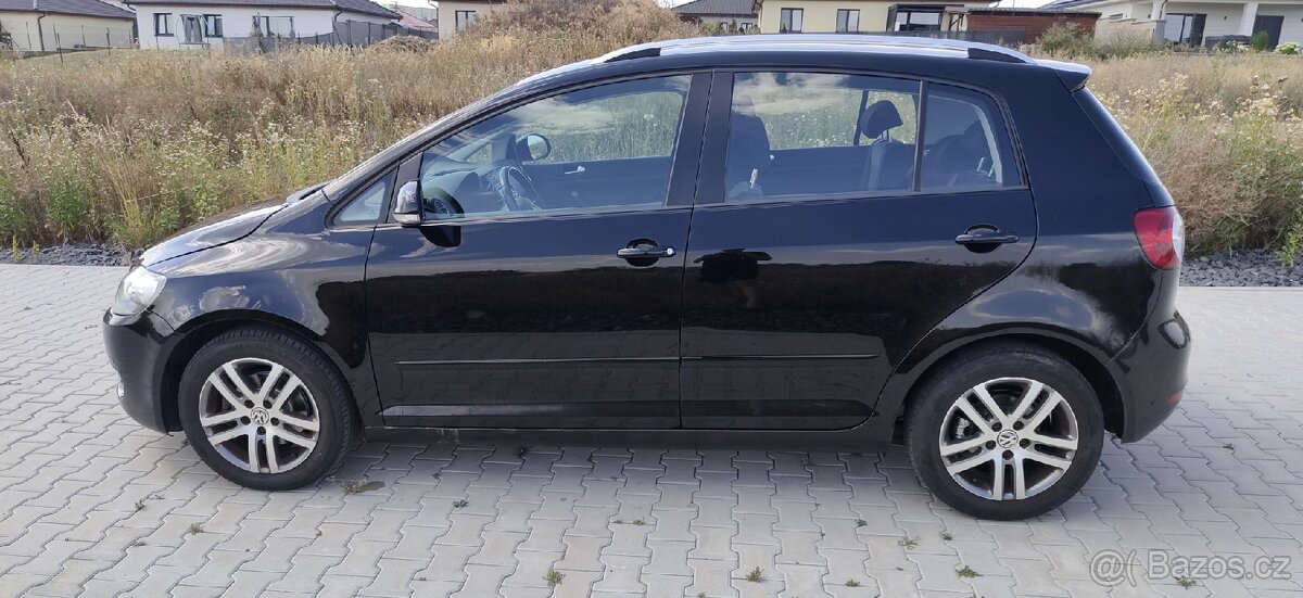 Volkswagen Golf Plus 1.6 MPI. Nová STK - 4