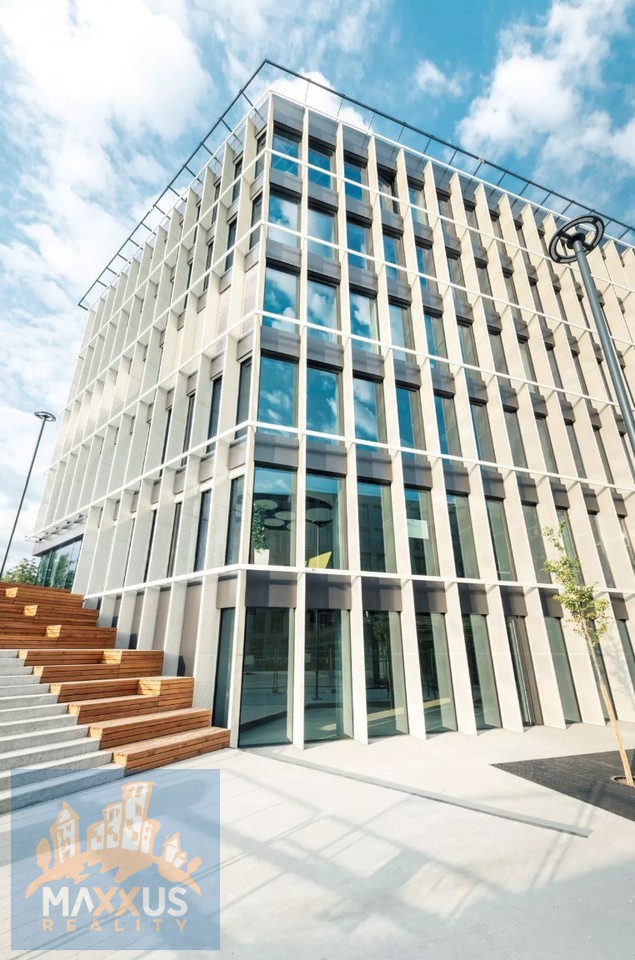 Pronájem kancelářských prostor (692,10 m2), Voctářova, Praha - 4