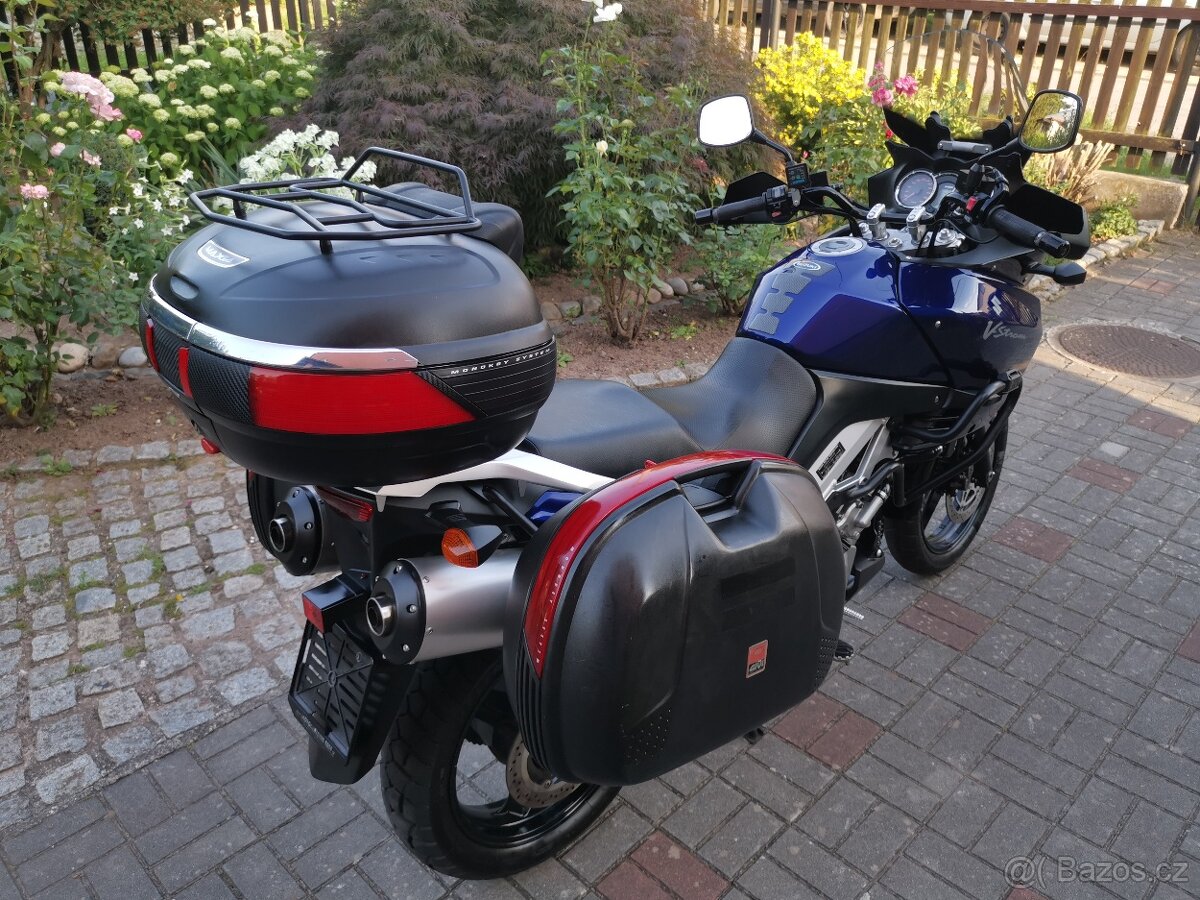 Suzuki DL1000 V-Strom K4 - 4
