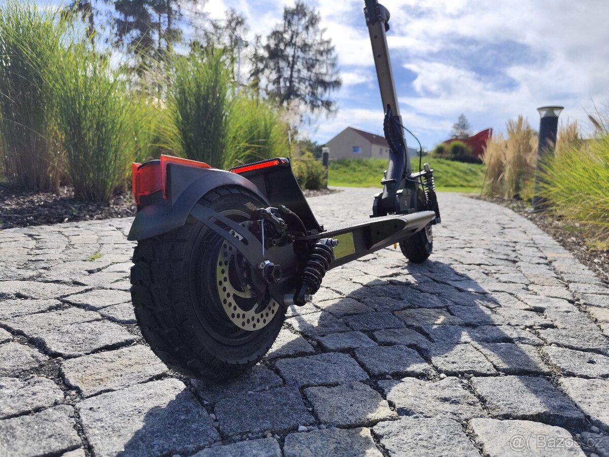 Elektrokoloběžka Nitro scooters Smart 1000 New SL - 4
