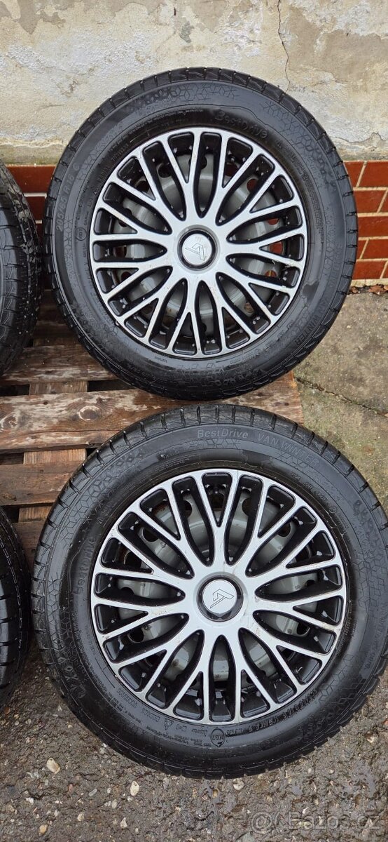 Plechové kola, r16 5x112, Vito, Viano zimní pneu 205/65C - 4