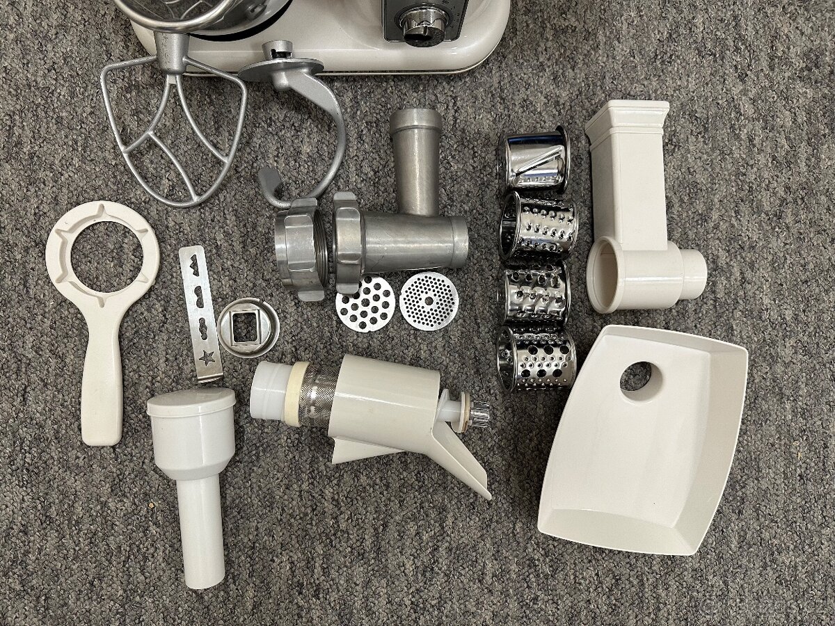 Kuchyňský robot ETA Gartussino MAXO - 4