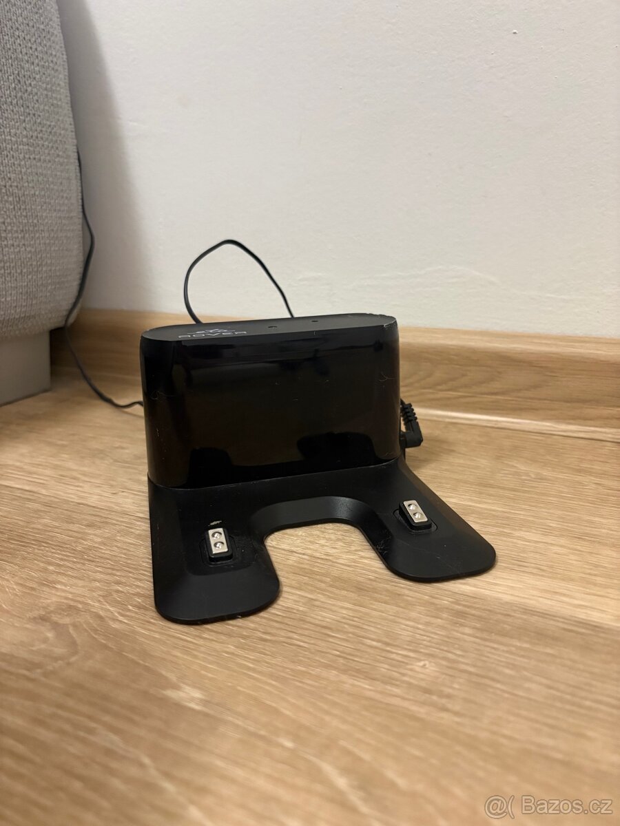 Robotický vysavač ETA - 4